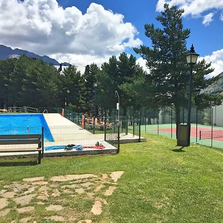 La Tosquera Jardin Comun Y Rutas Por Pirineos Apartament