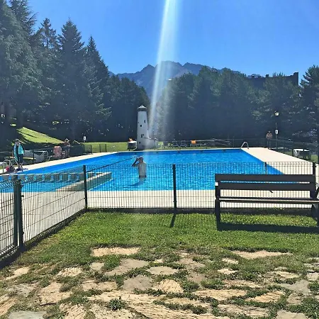 La Tosquera Jardin Comun Y Rutas Por Pirineos Apartament
