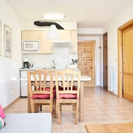 La Tosquera Jardin Comun Y Rutas Por Pirineos Apartament